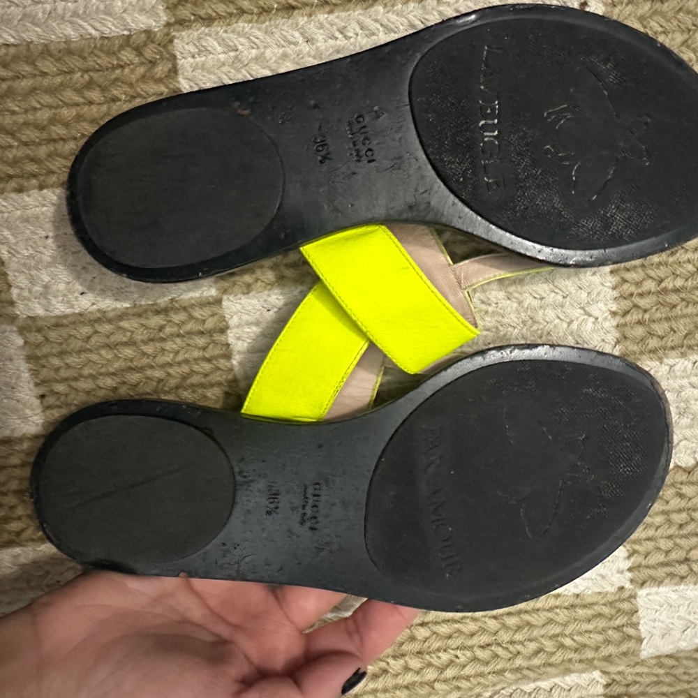 Gucci yellow Marmont Sandals with Metallic Emblem - Picture 3 of 4